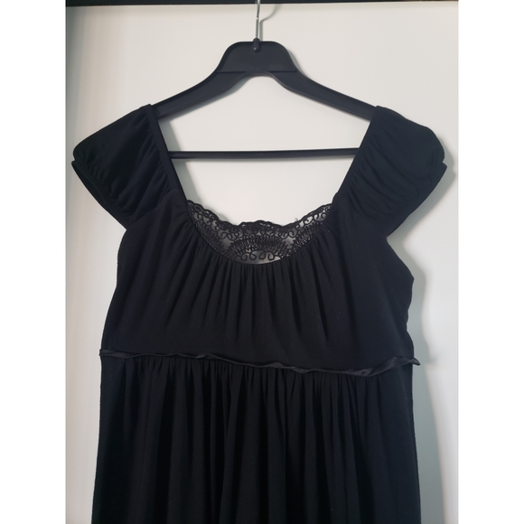 BCBG Paris dress - Picture 2 of 2